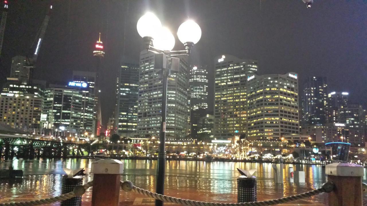 Darling Harbour 2 Bedroom Apartment Sydney Bagian luar foto